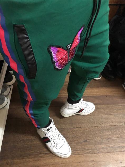 joging gucci|Gucci joggers snake.